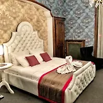 Le Manoir